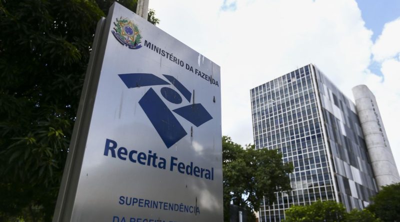 Arrecadação federal bate recorde histórico e chega a R$ 278 bilhões
