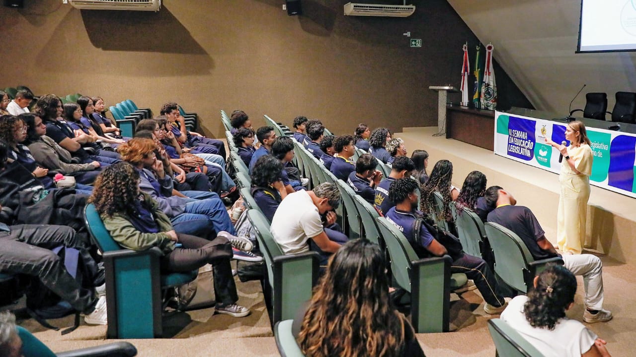  Semana da Educação Legislativa termina com foco em meio ambiente na Aleam