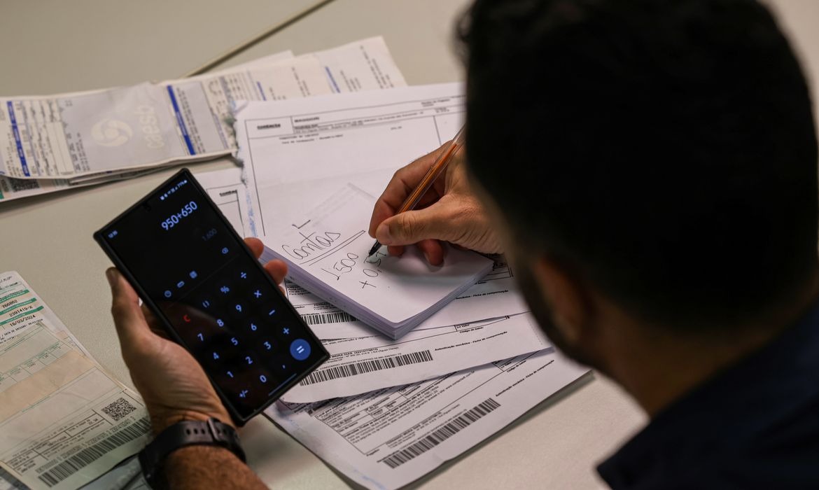 Caixa revela valor renegociado no Desenrola Brasil e amplia acesso ao crédito