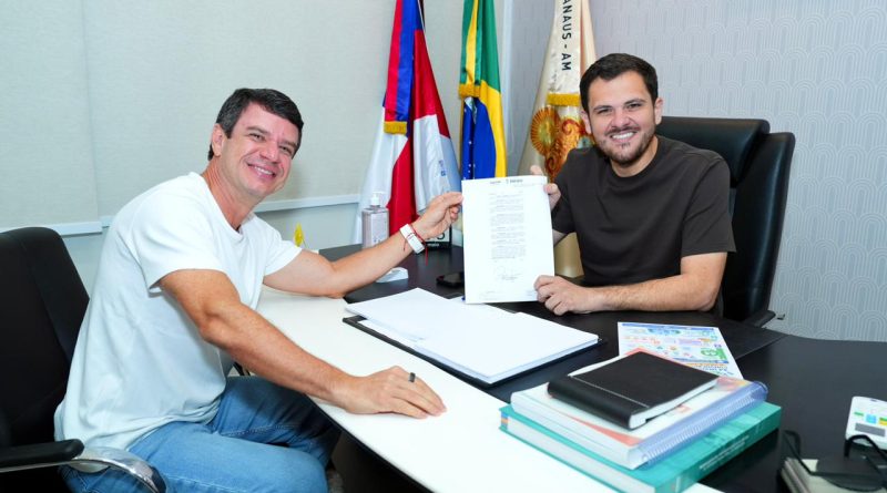Manaus nomeia 48 médicos para reforçar atendimento na saúde