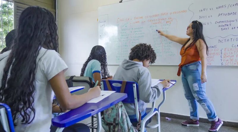 PND Avança Como Referência Nacional para Recrutamento Docente