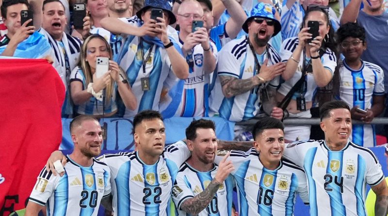 França joga por vaga antecipada