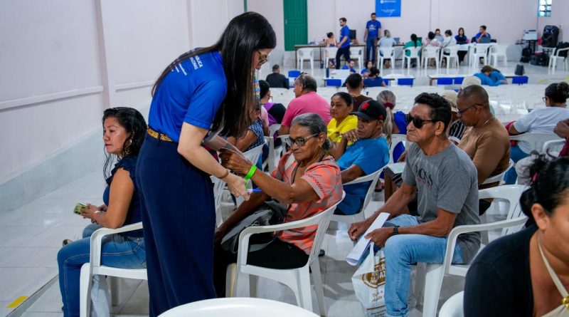 Multidão busca direitos