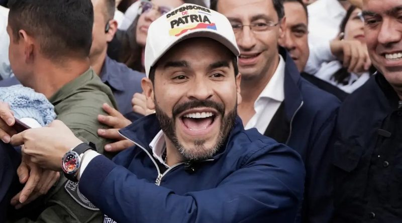 Segurança e economia marcam discurso de La Espriella