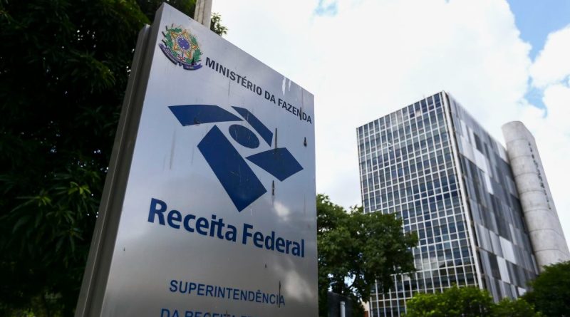 Quem recebe a restituição do IR 2026