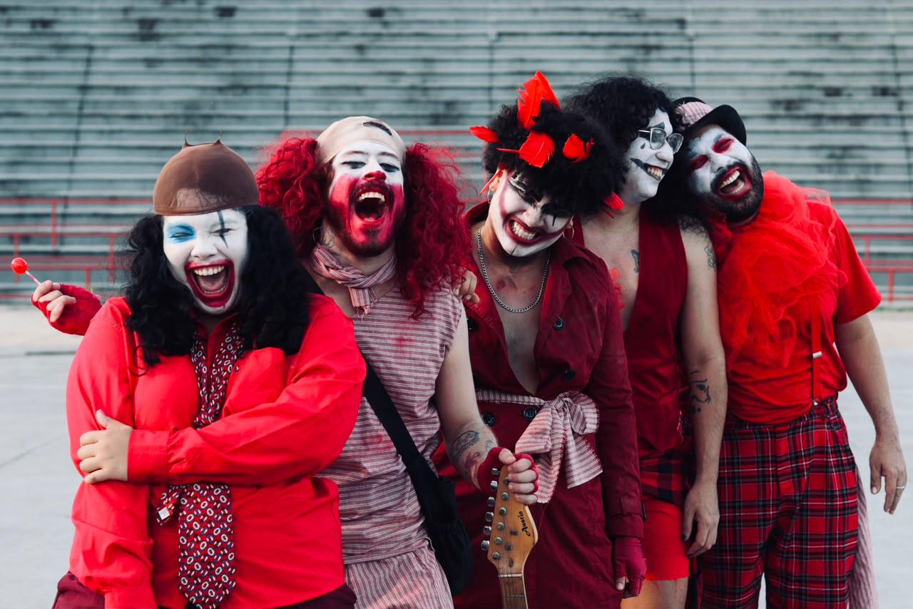Mostra de Teatro Águas de Manaus terá espetáculos gratuitos na Ponta Negra e Largo de São Sebastião