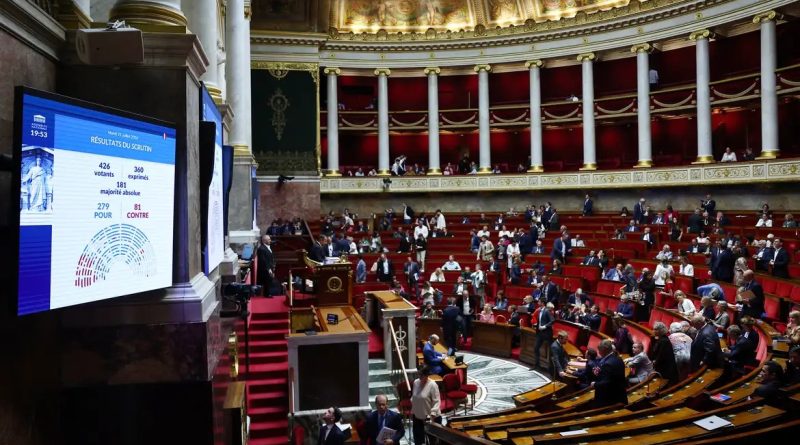 Macron defende restrição das redes sociais para menores