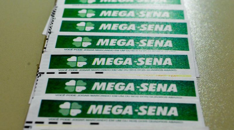 Probabilidade de ganhar a Mega-Sena de R$ 45 milhões