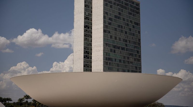 PEC entra em nova fase