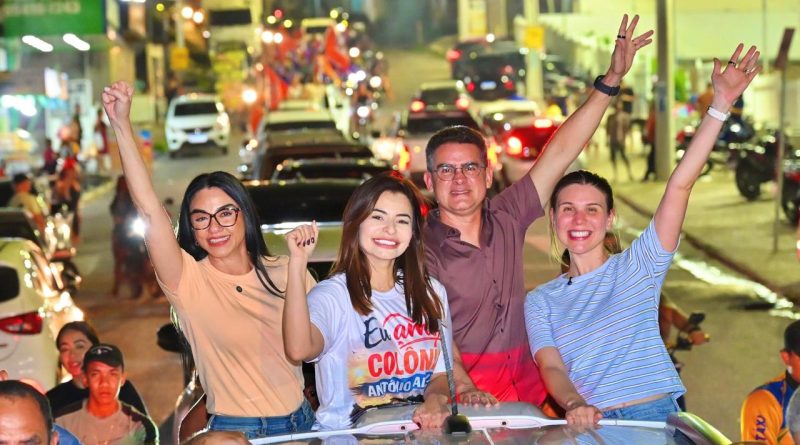 David Almeida participa do lançamento da candidatura de Vivi Lira