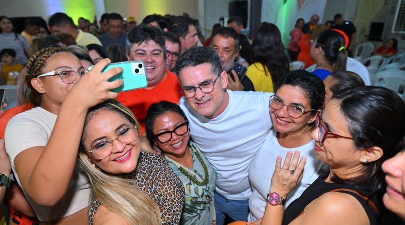 David Almeida destaca investimentos em encontro no Novo Aleixo