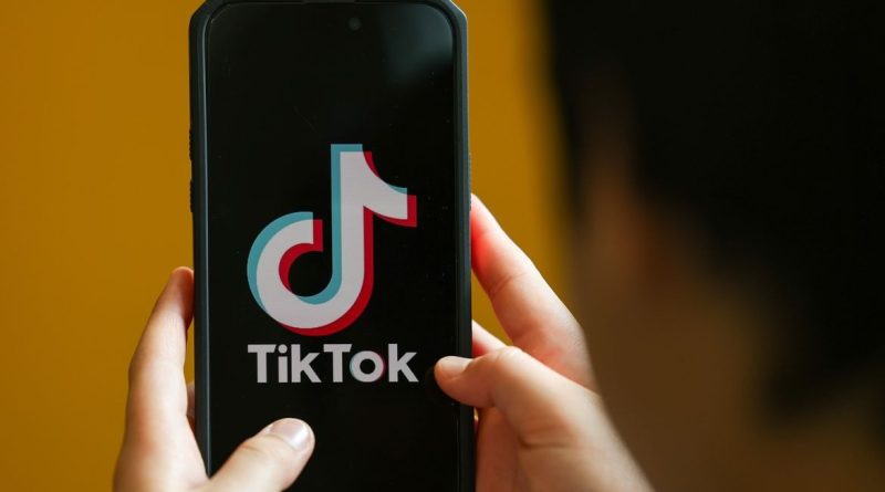 TikTok é multado em R$ 153,7 milhões no Brasil