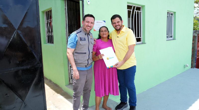 Casa Manauara entrega casas reformadas em Manaus
