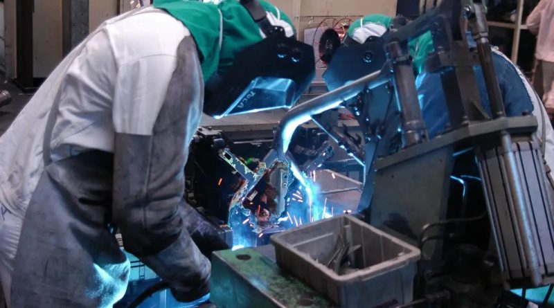Trabalhadores querem crédito mais barato após queda da Selic