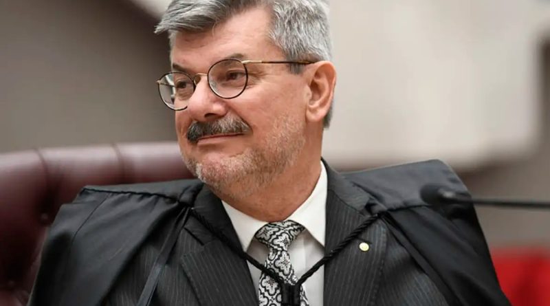 Defesa contesta acusações contra ministro do STJ