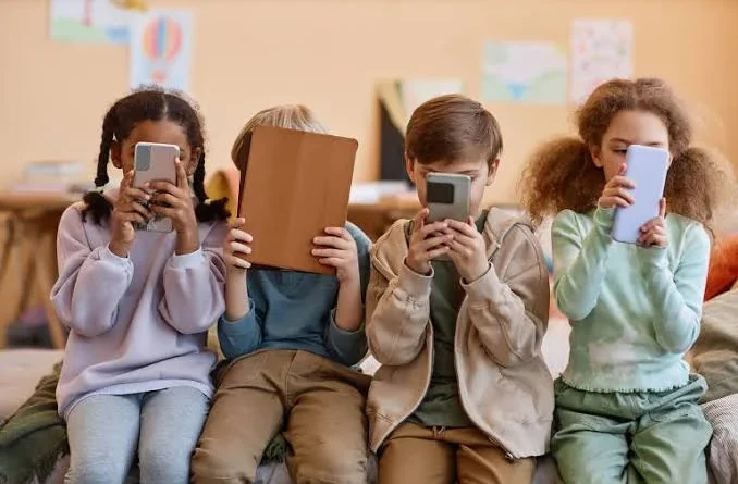 Adolescentes querem participar das mudanças no ambiente digital