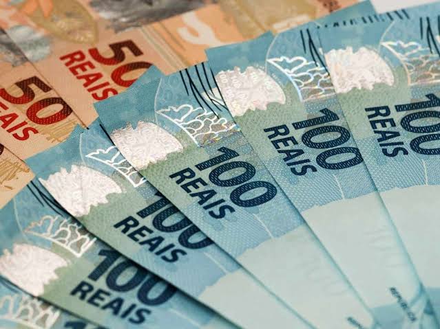  Poupança perde R$ 7,15 bilhões em recursos no mês de julho