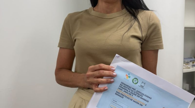 Dra. Shádia conclui mestrado em Saúde da Família pela UEA durante campanha eleitoral