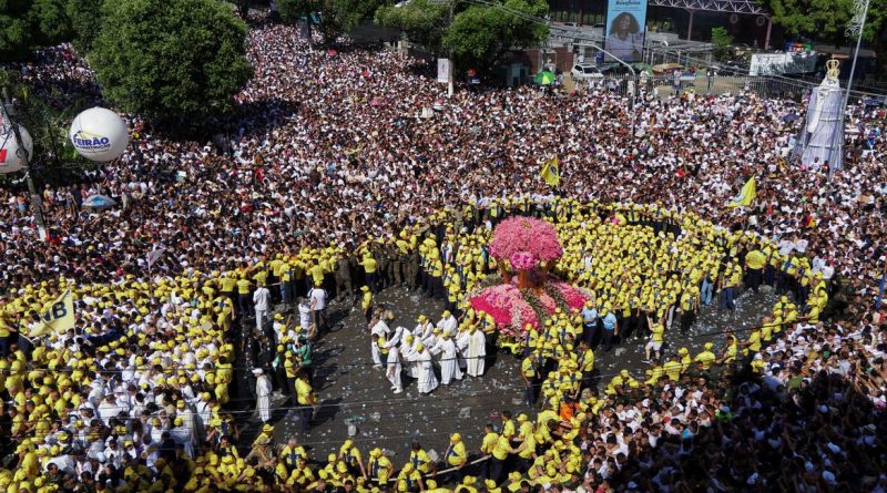 Pilgrims pray through the streets during the annual Cirio de Nazare procession, one of the country’s largest religious festivals honoring Our Lady of Nazareth in Belem, Para state, Brazil, October 11, 2026. REUTERS/Marx Vasconcelos