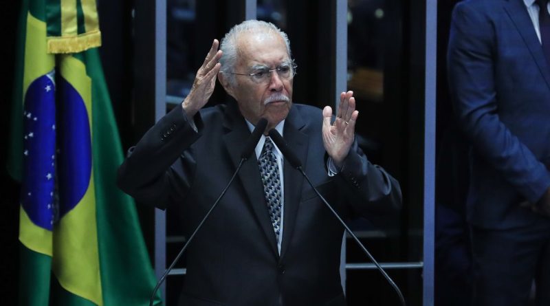Brasília (DF), 18/03/2025 -Sessão solene em homenagem a redemocratização. ( Ex-presidente José Sarney participou da homenagem). Foto: Lula Marques/Agência Brasil