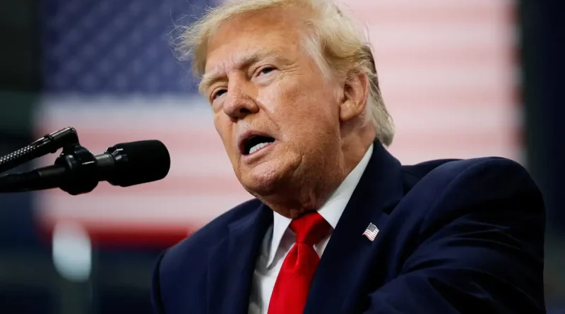 Presidente dos EUA, Donald Trump, no Alasca 13 de outubro de 2026 REUTERS/Evan Vucci