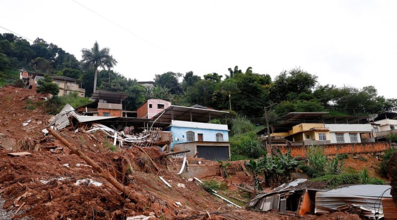 Juiz de Fora (MG), 19/03/2026 - Bairro Três Moinhos, um dos mais afetados pelas fortes chuvas. Um mês depois dos deslizamentos e alagamentos que causaram a morte de mais de 70 pessoas em Juiz de Fora, além de deixar milhares de pessoas desabrigadas. Foto: Tânia Rêgo/Agência Brasil