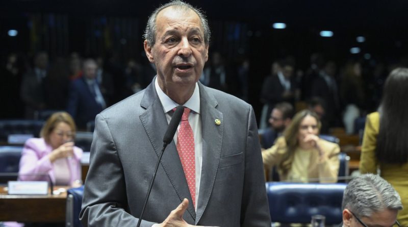 Brasília (DF), 12/11/2025 - Senador Omar Aziz durante sessão do Senado Federal. Foto: Carlos Moura/Agência Senado