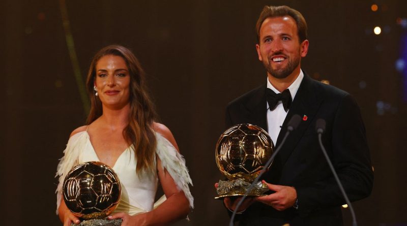 Soccer Football - Ballon d'Or - London Palladium, London, Britain - October 26, 2026 London City Lionesses' Alexia Putellas poses with Bayern Munich's Harry Kane after winning the Ballon d'Or awards Action Images via Reuters/Matthew Childs