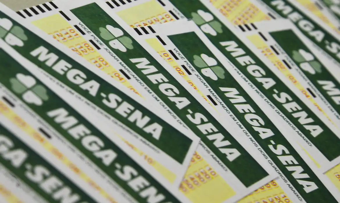 Mega-Sena não tem ganhador e prêmio sobe para R$ 6 milhões