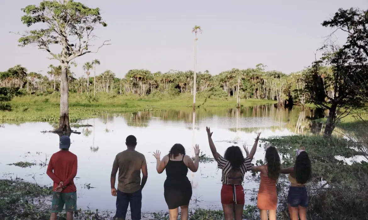 Série documental Ciência Flutuante estreia na TV Brasil nesta sexta
